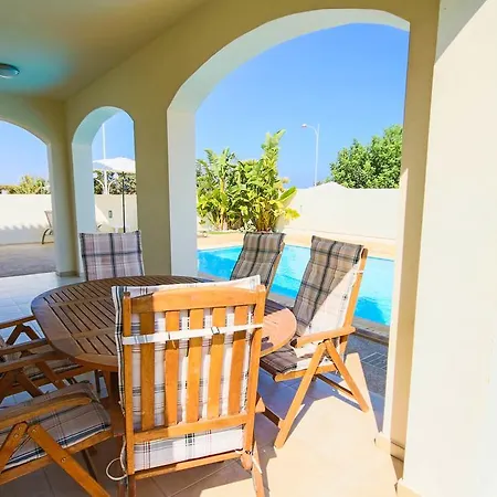 Villa Sotiamare *